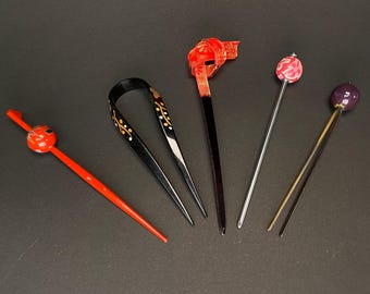 Japan Kanzashi Kimono Geisha, Red & Black hair stick, Metal Tama, Kushi Comb, Hair Ornament