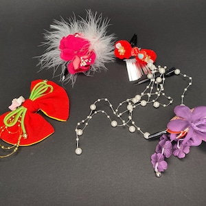 Hirauchi Kanzashi Black With Silver Flower Petal Design