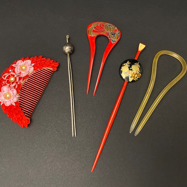 Japanese Kanzashi Kimono Geisha, Red & Black lacquerware hair stick, Tama, Bride Kanzashi, Kushi Comb, Hair Ornament