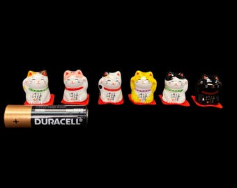 Japanese Lucky Cat Maneki Neko Fortune Cat, Small Size, NEW, Maneki Neko, Fortune Ornament, Cute Neko, 6 colors