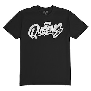 Queens Handstyle T-Shirt | Men's Unisex Graffiti Tee | NYC Street Art Design | Perfect Gift for Natives, Travelers, Queens Lovers