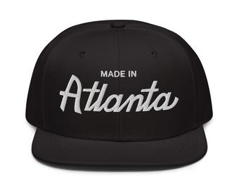 Gorra Snapback Made in Atlanta / Gorra de béisbol Retro Script / Gorra ATL ajustable para hombre y mujer / Regalo de estilo urbano de Atlanta de los 80 y 90