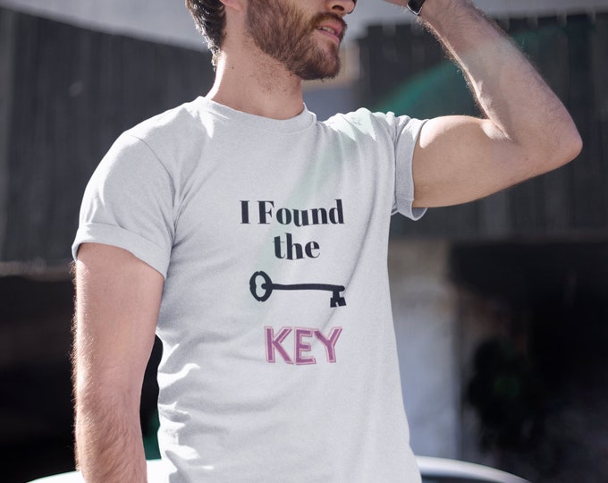 Vintage Key Graphic Shirt, Retro Style Tee, Classic T-shirt, Gift For Him, Unique Men's Shirt