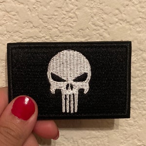 Punisher/Skull- Black and White Velcro Patch - Free Shipping