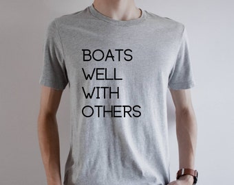 Camicia boat lover, camicia estiva da barca, camicia da barca con altri, camicia da barca divertente, camicia da campeggio, camicia da vacanza, regalo da barca
