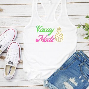 Women's Summer Graphic Racerback Tank Top, Vacay Mode