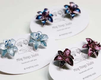 Handmade Wire Resin Sparkling Celestial Lily Flower Stud Earrings