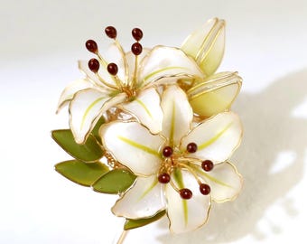 Handmade Lily Flower Brooch Pin, Delicate Floral Lapel Accessory for Suits & Sweaters, Elegant Jewelry Gift, Pearl White Enamel Wedding Pin