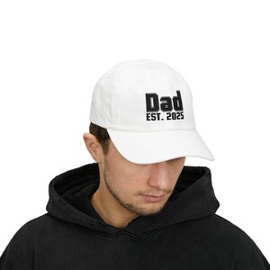 Embroidered Cap,  Gift for Dads With Date, Perfect for Father&#39;s Day, Gift For New Dad,  Baseball Dad