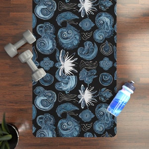 blue colors yoga mat,  black Rubber Yoga Mat