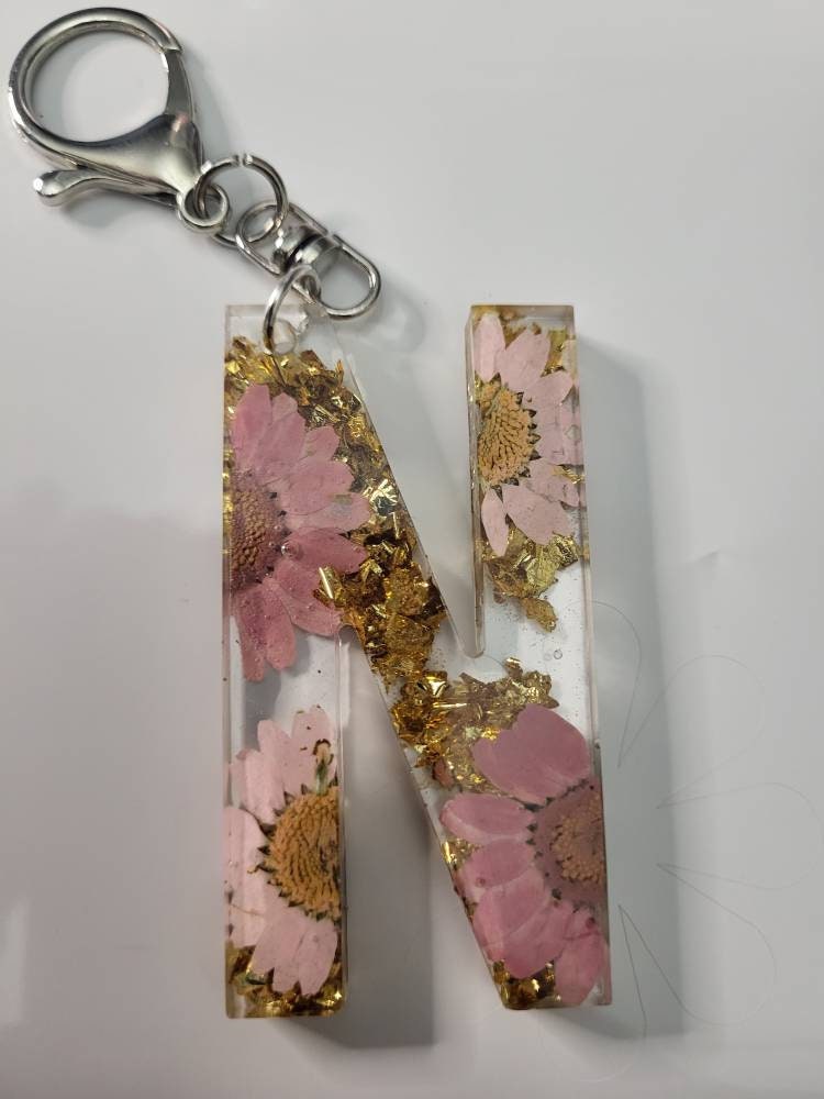 Pressed-Flowers Resin Keychains — San José Made