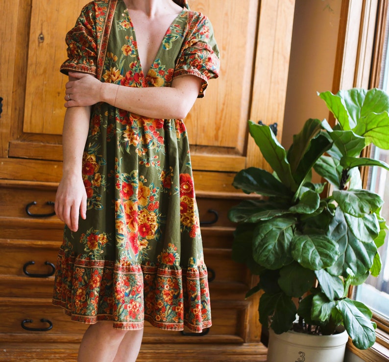 April Cornel tablecloth dress/ cotton/ upcycle/ handmade/ womens S to M/ poppyluinspired image 2