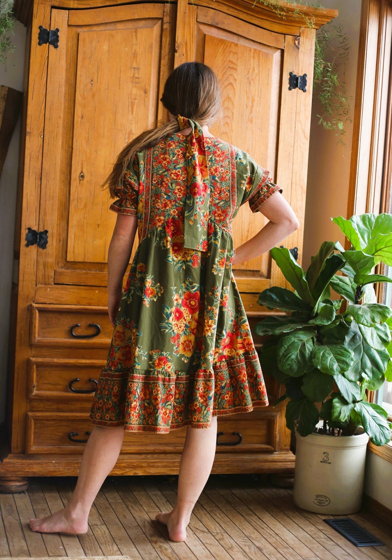 April Cornel tablecloth dress/ cotton/ upcycle/ handmade/ womens S to M/ poppyluinspired image 5