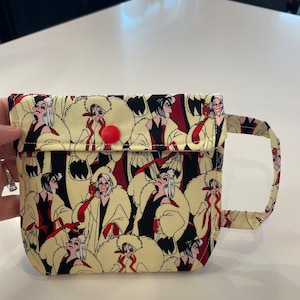 Tea Bag Carrier - Disney's Cruella