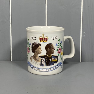 Jubileu de Prata da Rainha Elizabeth II, 1952-1977 Fabricado na Inglaterra