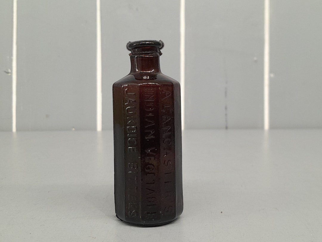 Antique Glass Bottle, Indian Vegetable Jaundice Bitters Bottle 1852 7