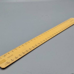 Righello in plastica duraline vintage, metro a nastro