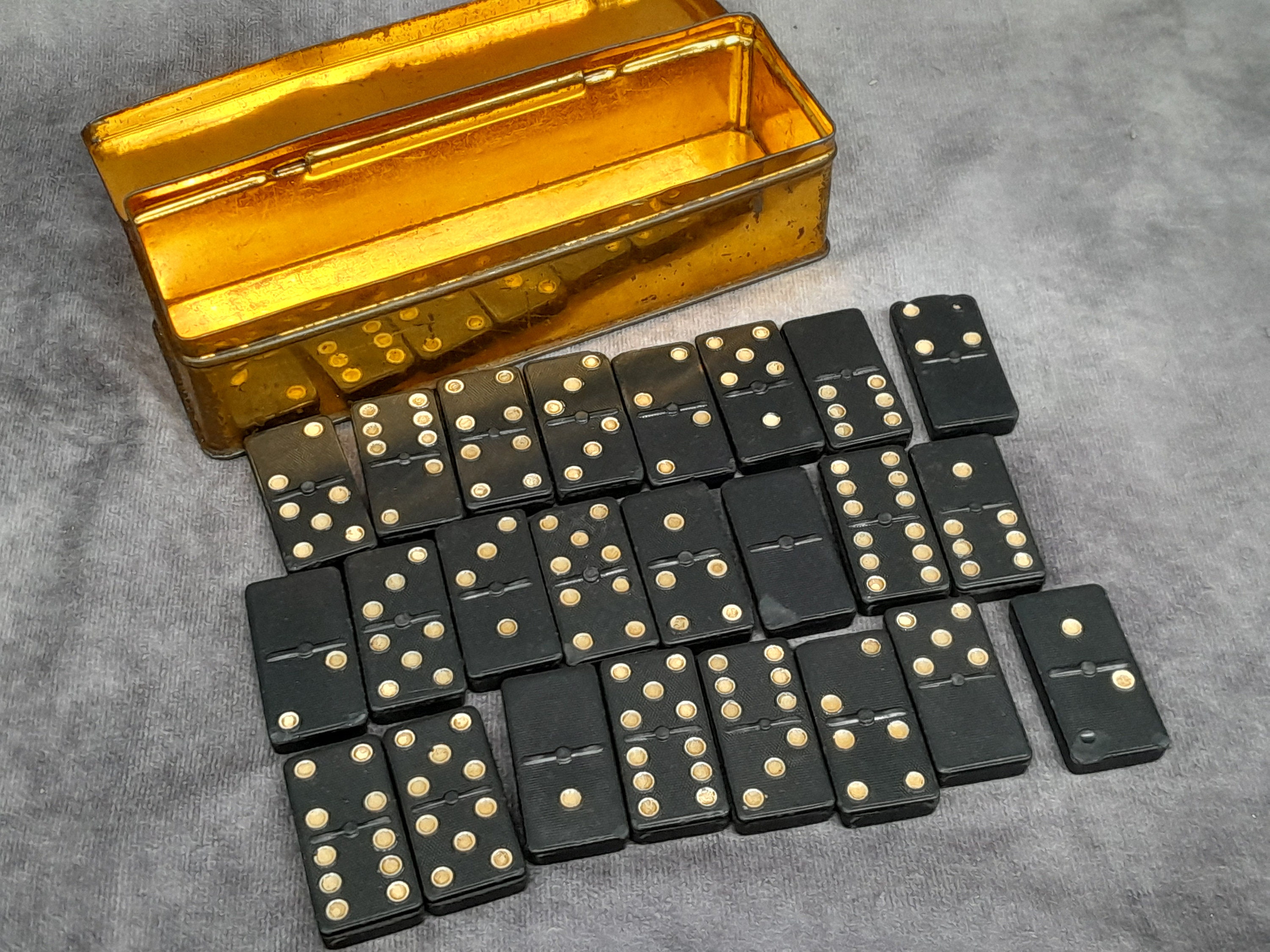 Empire Domino - Incomplete Set of 24 Vintage Bakelite Dominoes