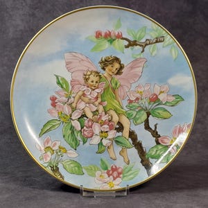 Assiette illustrée fée fleur de pommier par Heinrich Villeroy & Boch