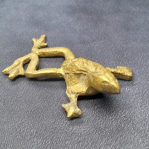 Solid Brass Frog Ornament, Vintage Brass Reptile Animal Figurine