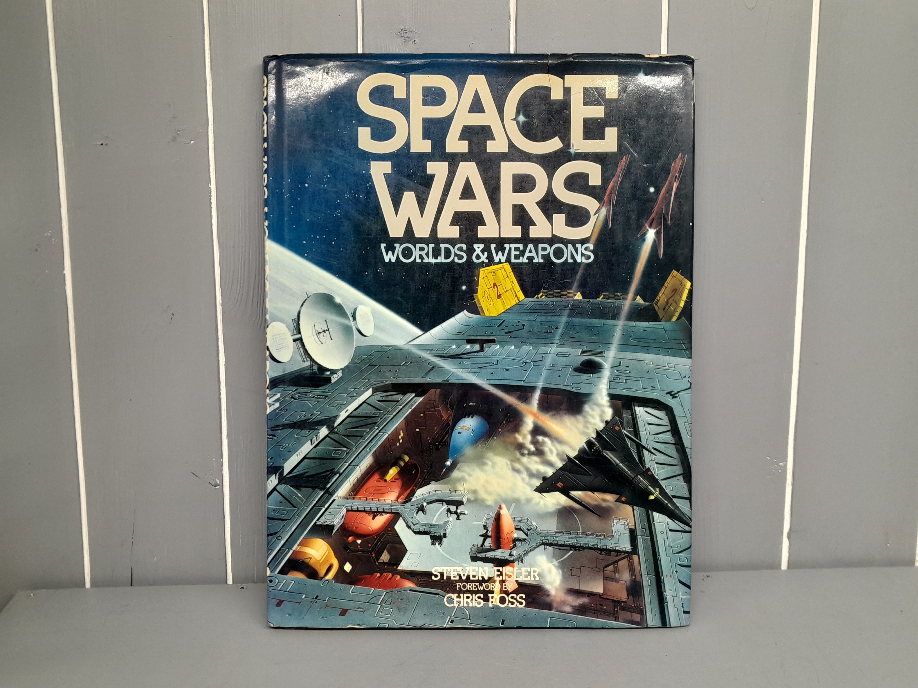 Space Wars: Worlds and Weapons by Steven Eisler