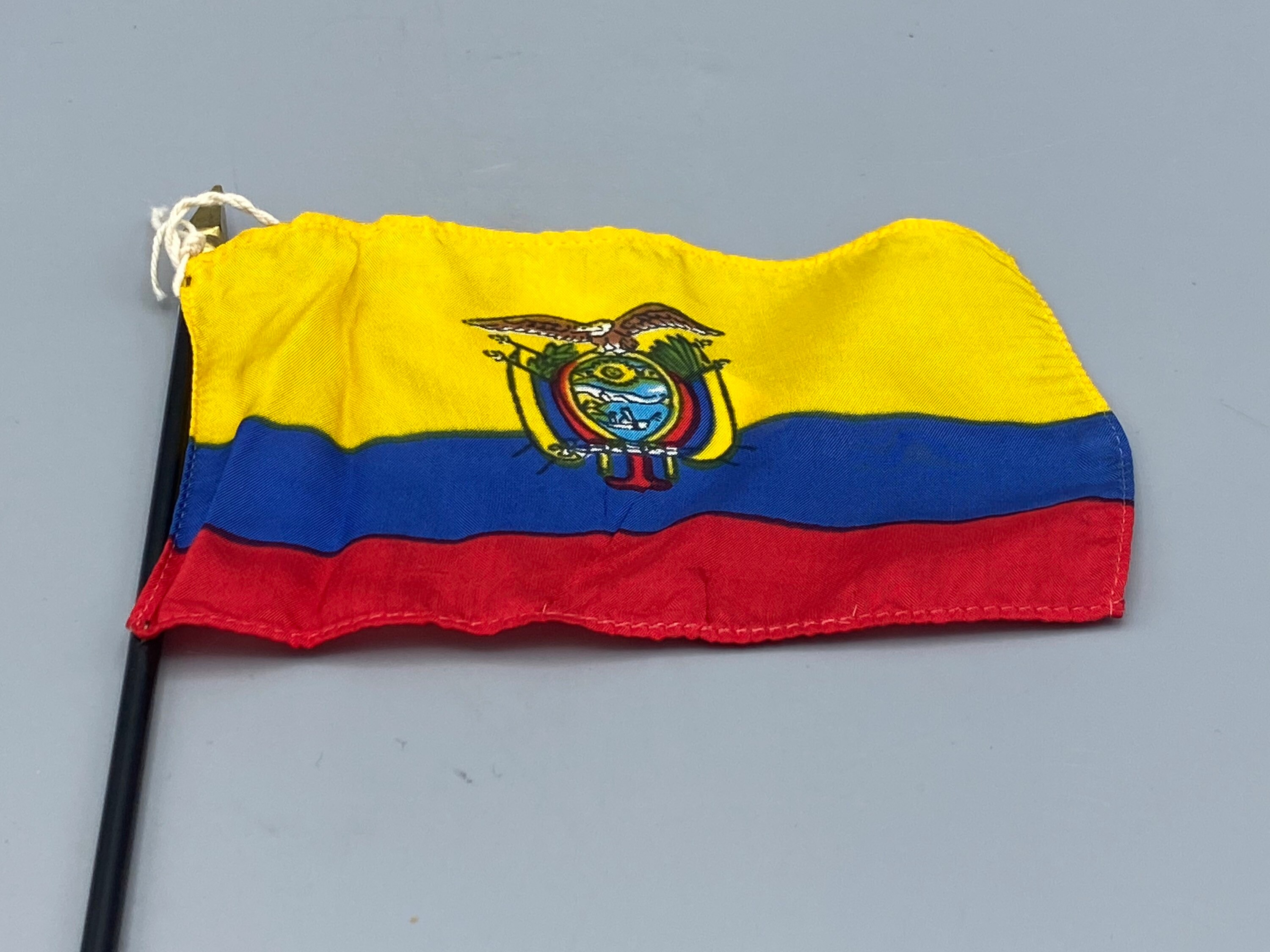 EQUATEUR ANCIEN FANION DRAPEAU (env. Années 60 / NEUF ... - eBay