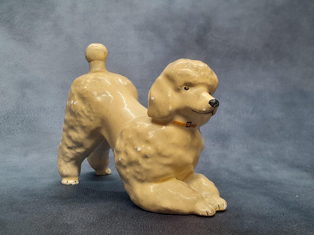 アンティーク磁器の犬の置物、アンティーク磁器の装飾品、20世紀初頭