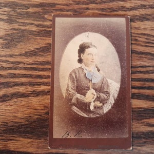Victorian Portrait Photograph, Antique Photography, Victorian Fashion