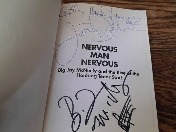 米BOOKS Big Jay Mcneely, Jim Dawson Nervous Man Nervous - Big Jay Mcneely And The Rise Of The Honking Tenor Sax ! ISBN0936433175 BIG NICKEL /00330 NERVOUS MAN NERVOUS:Big Jay McNeely+Rise of Honking Tenor