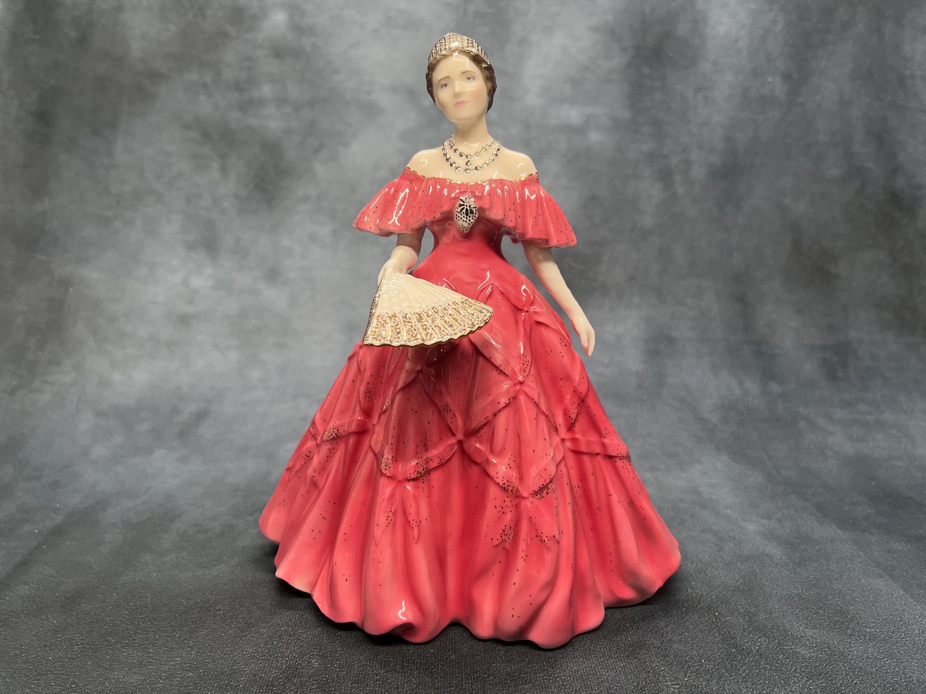 Royal Worcester Queen Elizabeth the Queen Mother, by J Bromley
