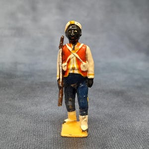 Seltener Spielzeugsoldat aus der West Indian Indianersparserie von Britains, c1945