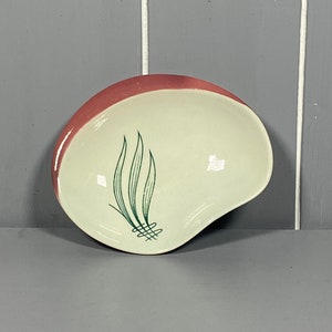 Small Carlton Ware, Hand Painted Pattern Dish.