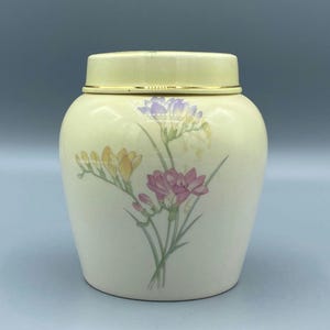 Palissy England, Storage Pot with Lid, Royal Worcester Spode.