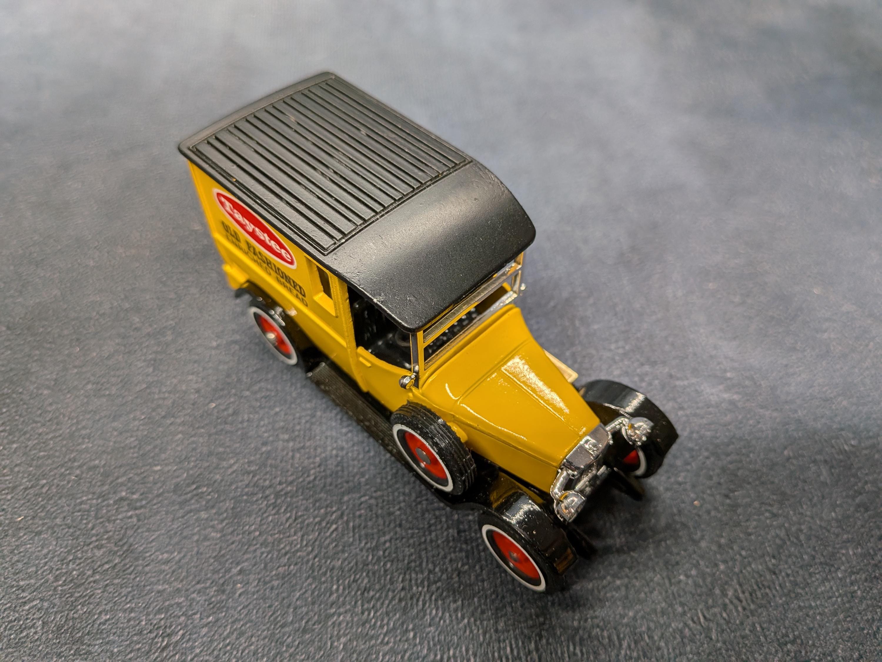 マッチボックスモデルズオブイエスタイヤー Y-21 1927年フォードA