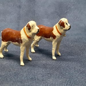 Vintage Pair of Miniature Dog Figurines, Metal Farm Miniatures by Britains