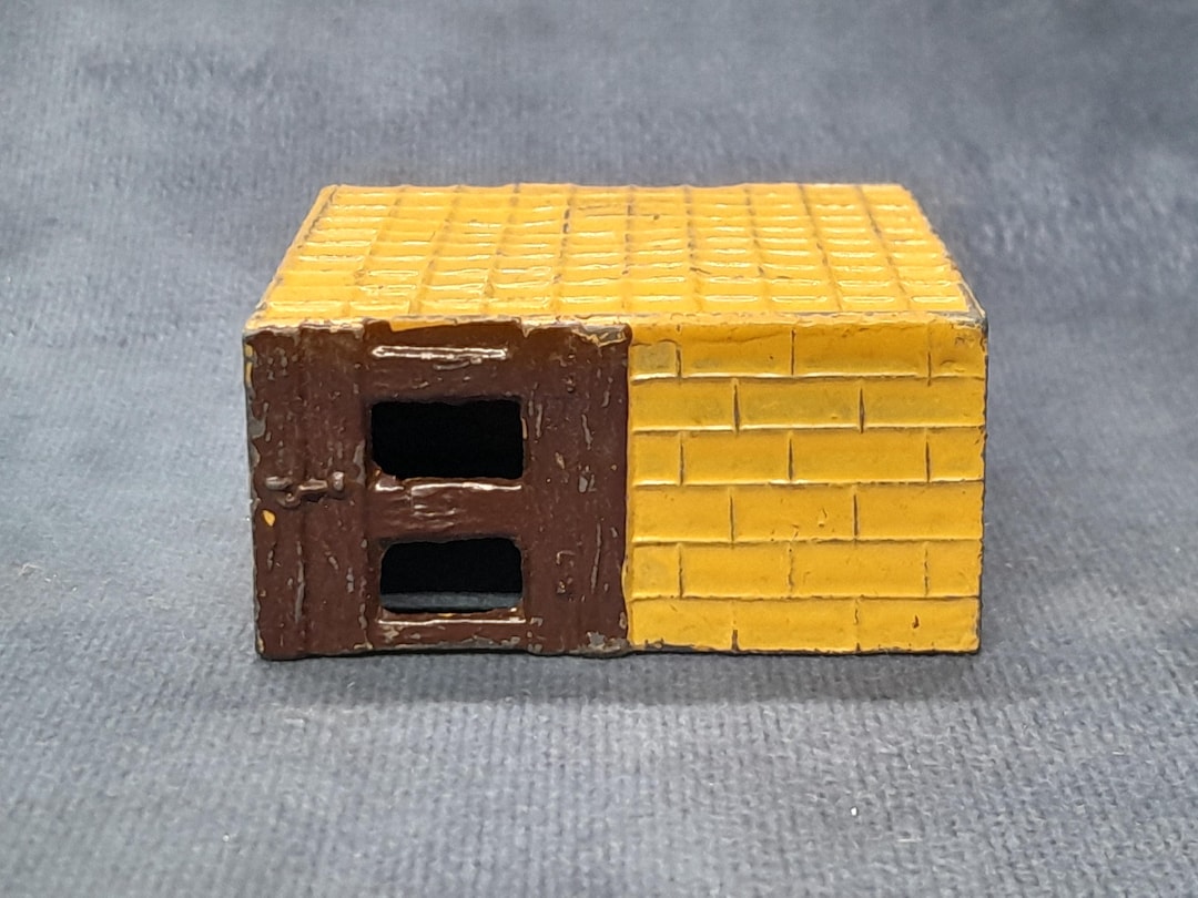Vintage Lead Toy Building, Pig Sty Hut - Metal Farm Accessories - Etsy