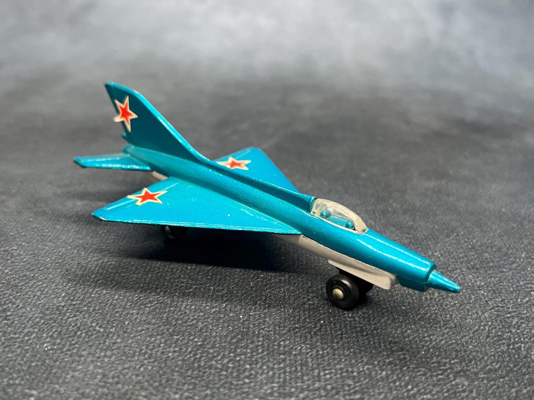 Matchbox MIG 21 SP 6 Lesney 1973 Made in England Blue Fig…