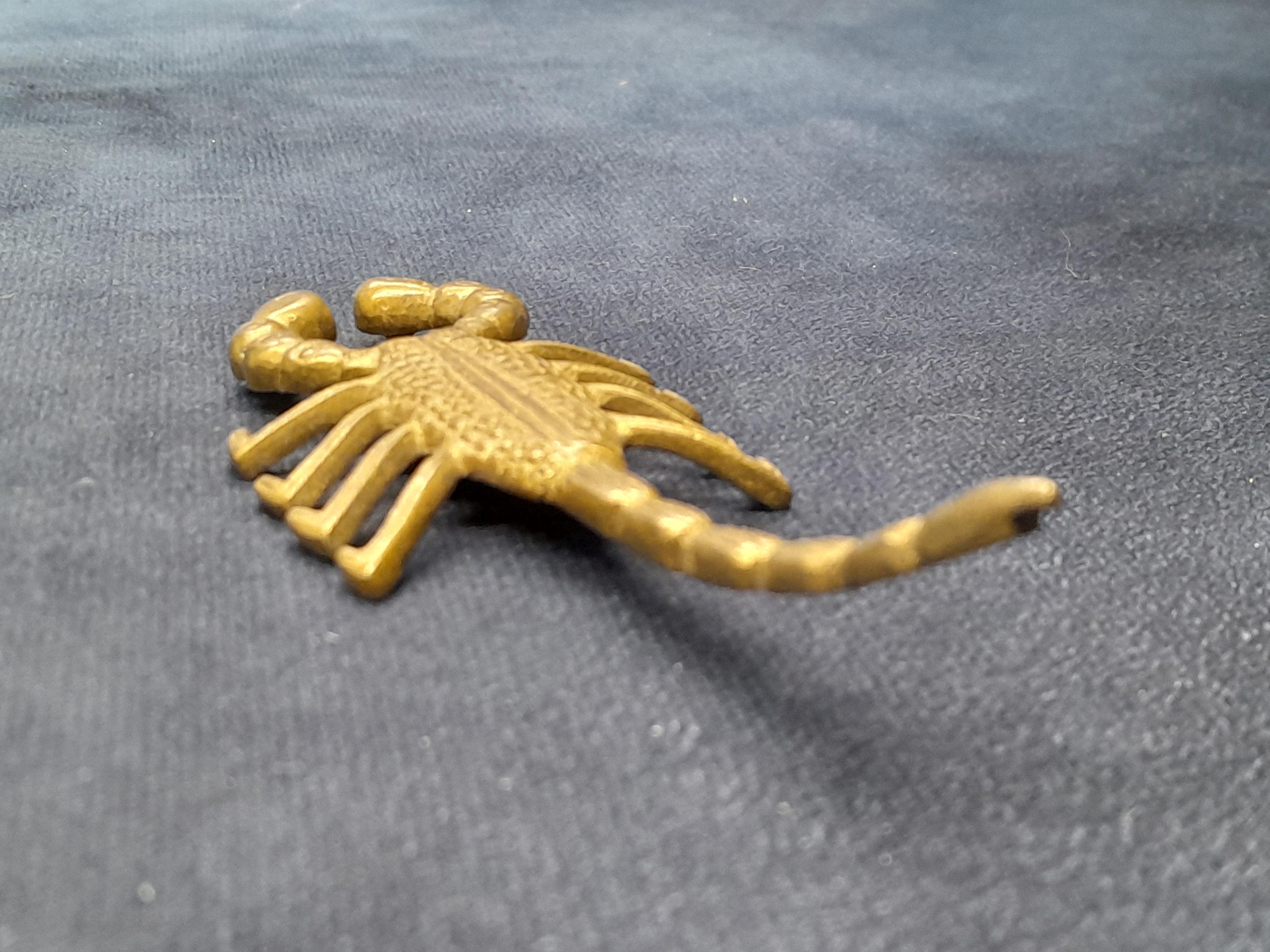 真鍮製サソリの置物、ヴィンテージ真鍮爬虫類動物の置物 - Etsy 日本