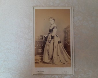 Victorian Portrait Photograph, Antique Photography, Victorian Fashion