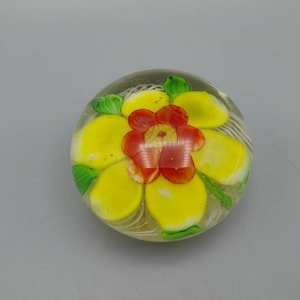 Hand Made Paperweight, with Red, Green and Yellow Flower Pattern inside