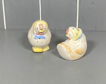 Par de saleros y pimenteros de pollos, par a juego