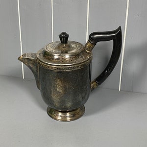 Antique Silver Plated Teapot, Viners of Sheffield.