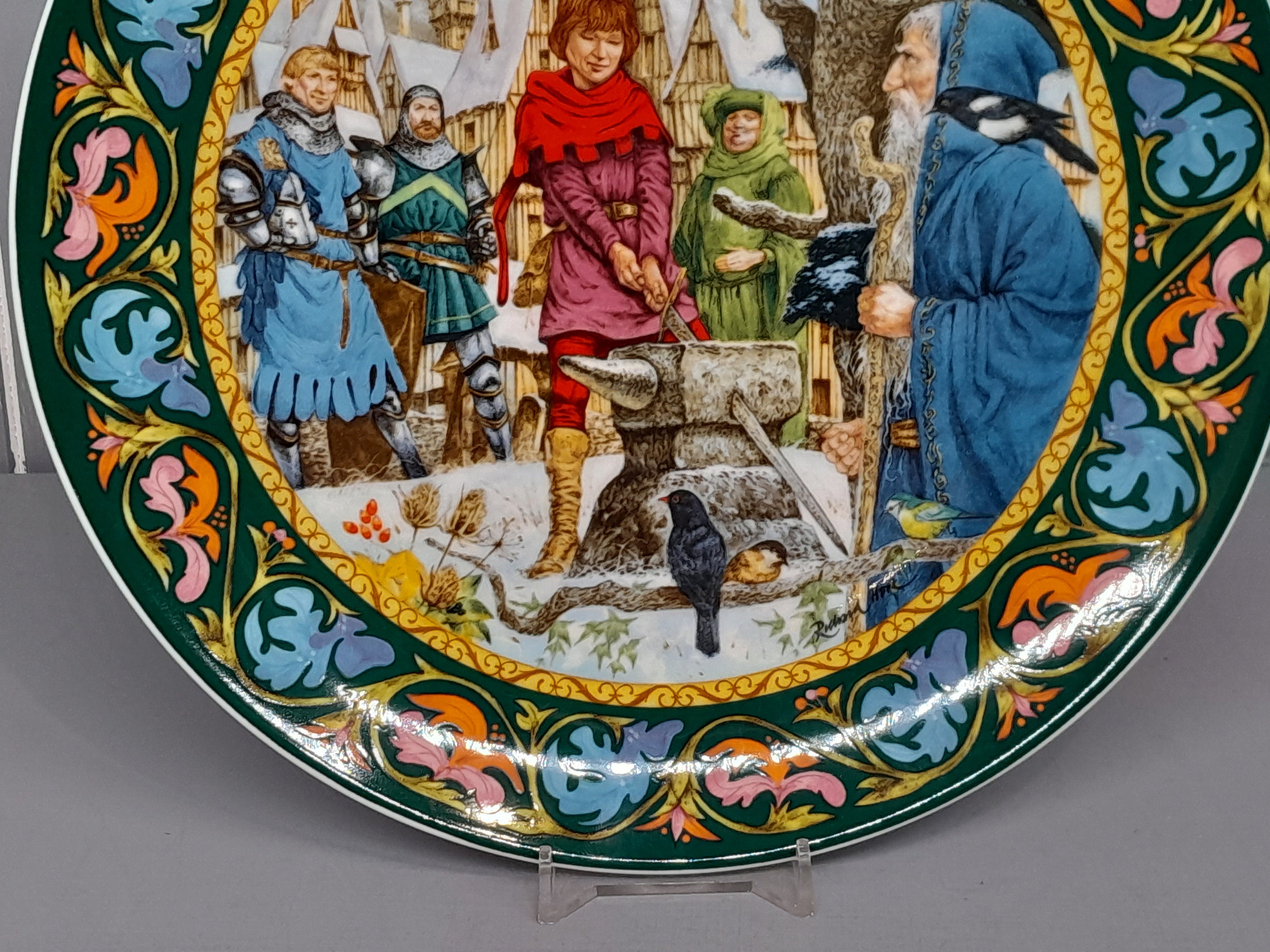 Arthur Price✕WilliamYeoward　のJamplate Arthur Draws the Sword, the Legend of King Arthur Wedgwood