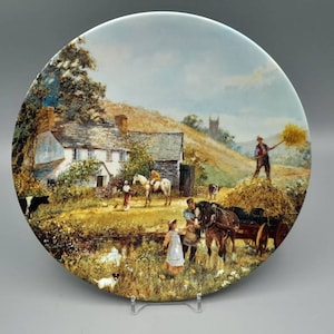 Royal Worcester, The Farmhouse - On the Country Trail by Michael Lees&#39; 1991 - Decorative Display Plate - 20.5cm
