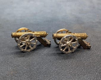 Pair of Miniature Artillery Cannons, Napoleonic War Cannon, Metal Miniature Diorama Props 1.8cm tall