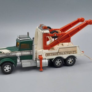 1978 Matchbox Peterbilt Recovery Truck Diecast Metal Model Truck