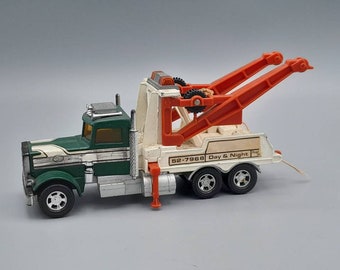1978 Matchbox Peterbilt Recovery Truck Diecast Metal Model Truck