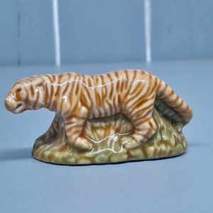Wade Whoppa - Whimsie Large Tiger, Vintage Wade Figures