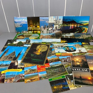 50 cartoline vintage assortite, collezione di vecchie cartoline, alcune usate con segni di affrancatura, ecc