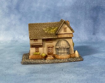 The Village Collection, Miniature House Trinket Pot, Resin Building